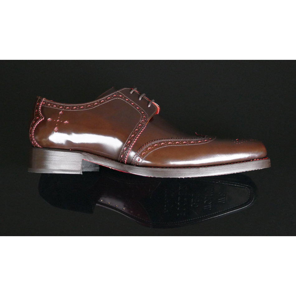 Dexter - 'Bay' Cut Through Punch Gibson