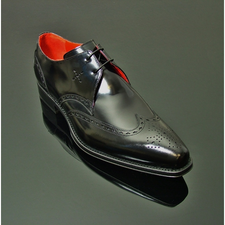 Lugosi - 'Renfield' Wing Gibson