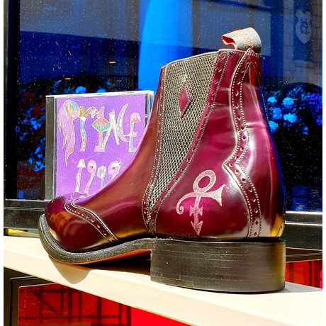 Shoe Engraving service